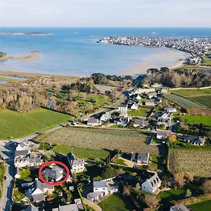 Holiday home Maison A 2 Pas Des Plages Roscoff